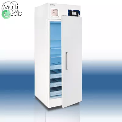 congelator_laborator_cu_rafturi